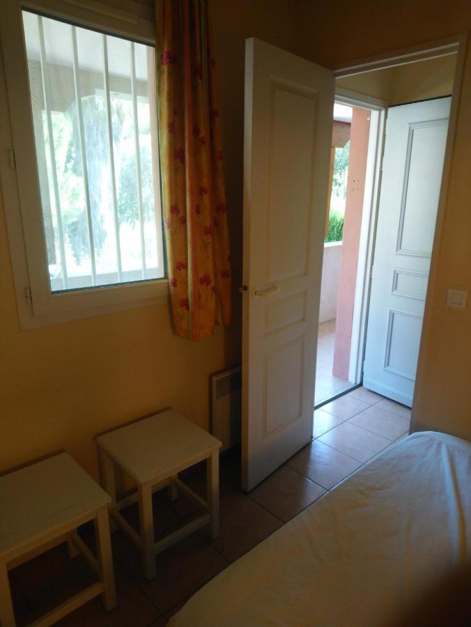 Coudouliere Vue Mer Et Port Apartment Six-Fours-les-Plages Luaran gambar