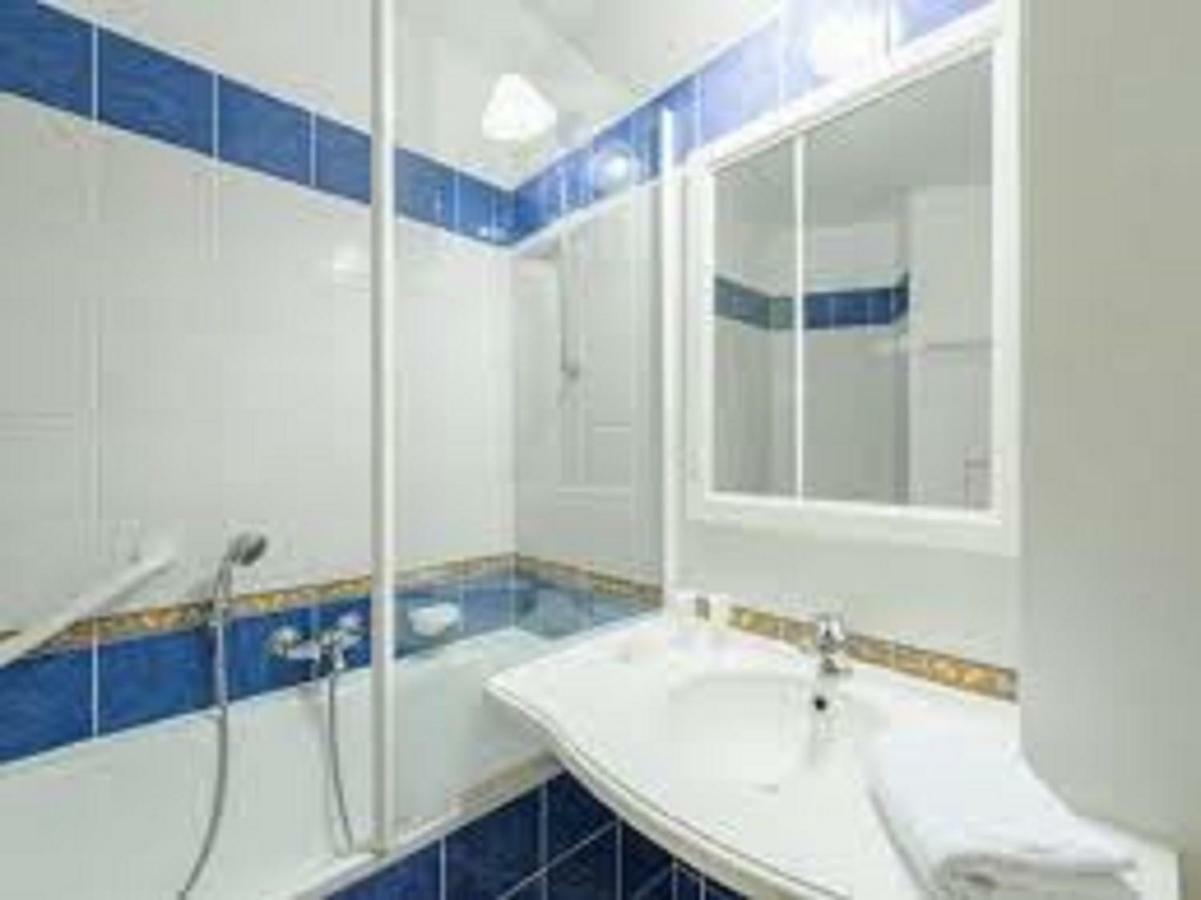 Coudouliere Vue Mer Et Port Apartment Six-Fours-les-Plages Luaran gambar