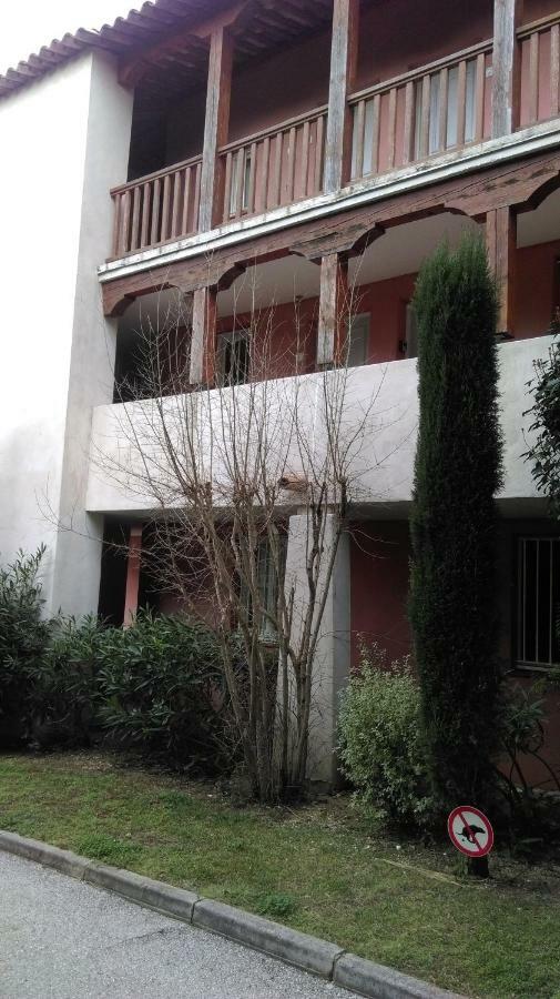 Coudouliere Vue Mer Et Port Apartment Six-Fours-les-Plages Luaran gambar