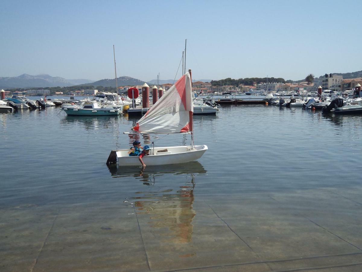 Coudouliere Vue Mer Et Port Apartment Six-Fours-les-Plages Luaran gambar